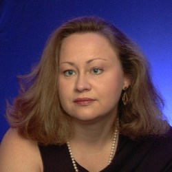 Portrait of Liz Carlyle